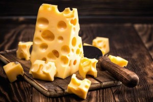 healthiest cheese 1296x728 swiss
